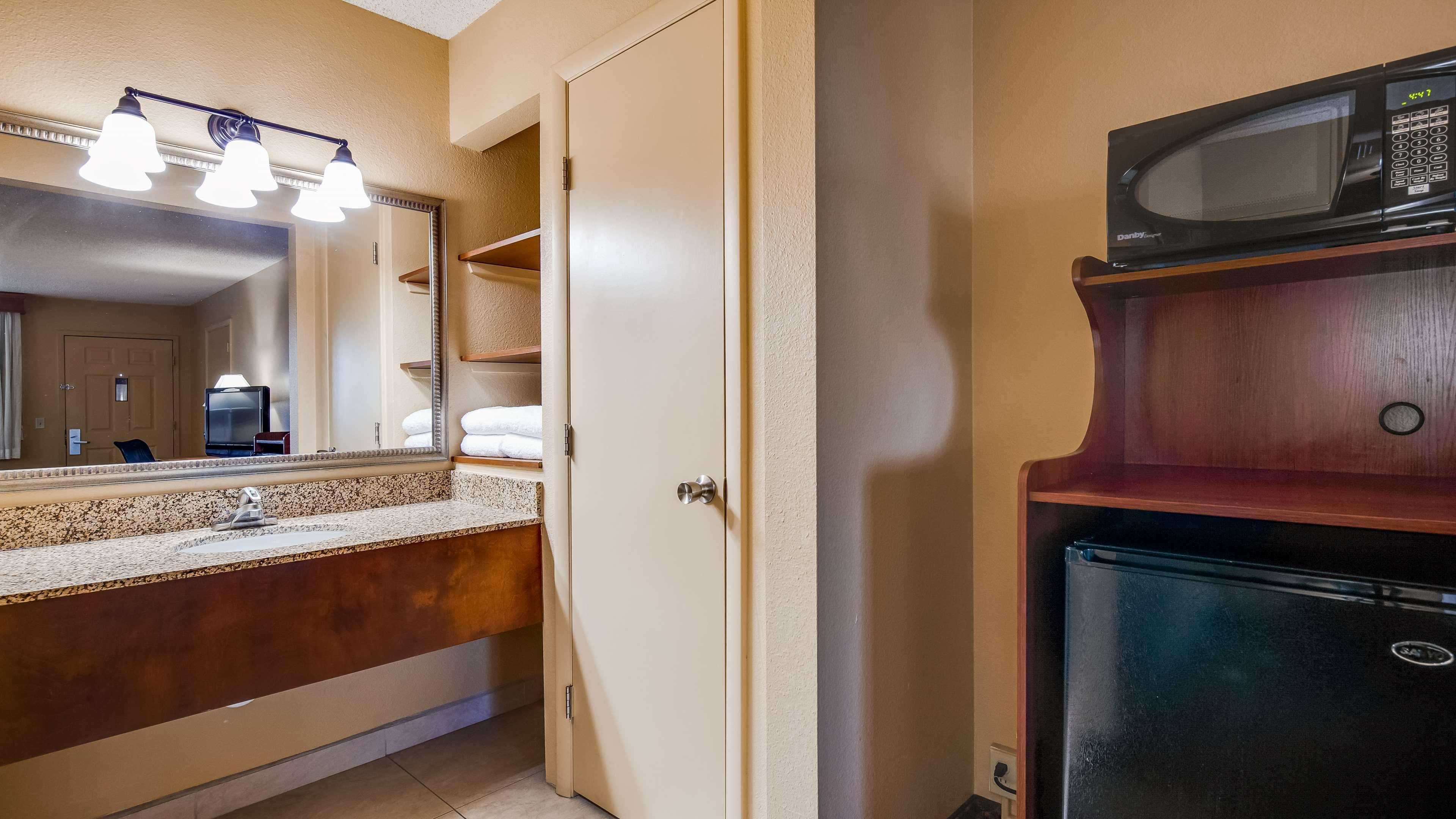 Best Western Cottonwood Inn Exterior photo