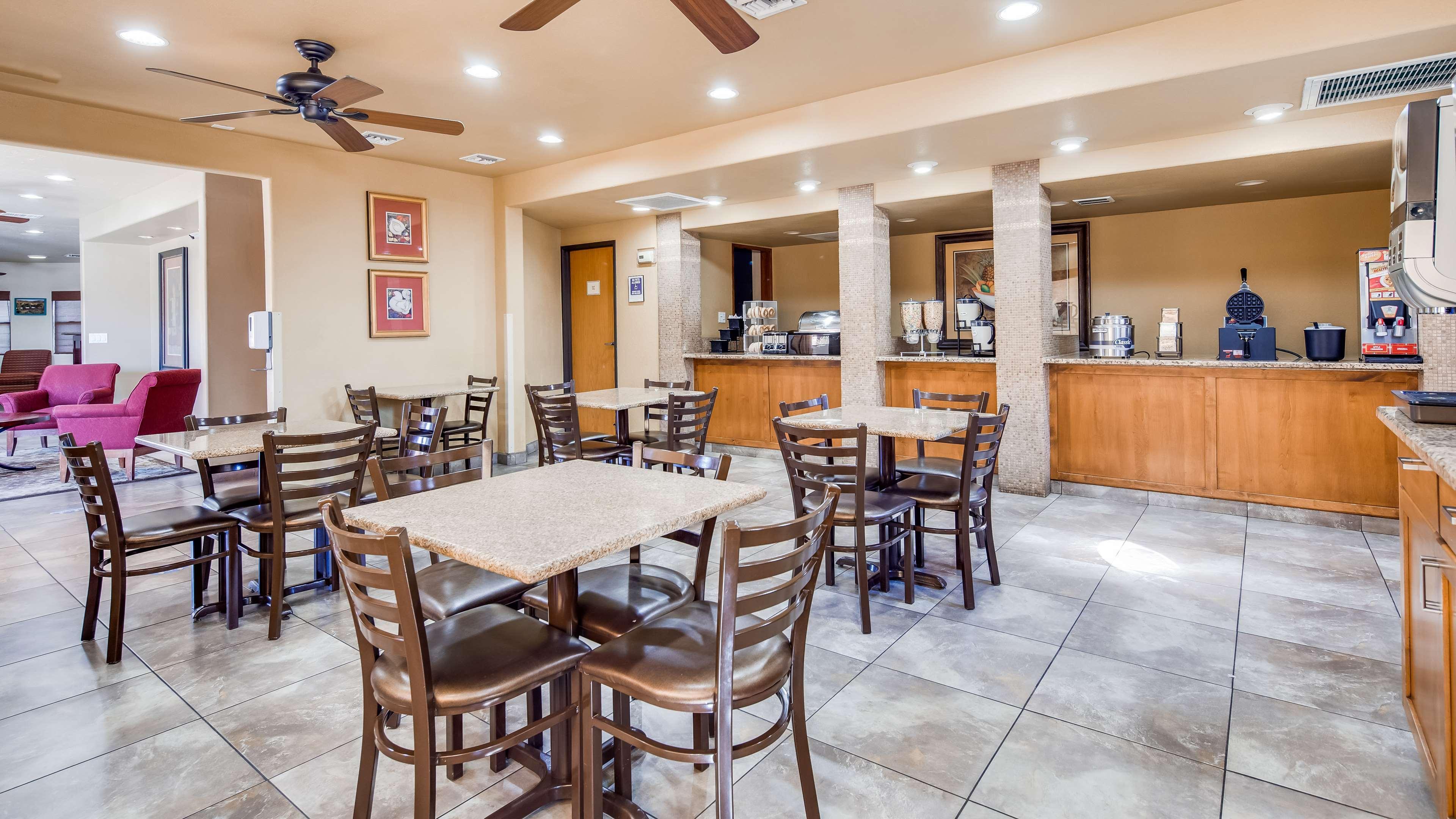 Best Western Cottonwood Inn Exterior photo